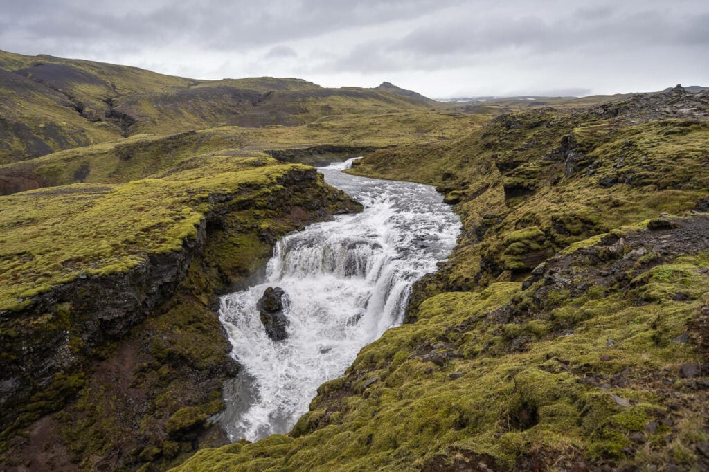 Skógafoss waterfalls hike