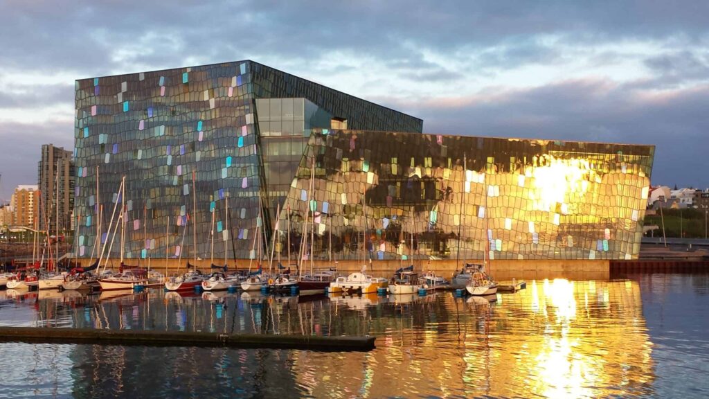 Harpa concert hall reykjavík