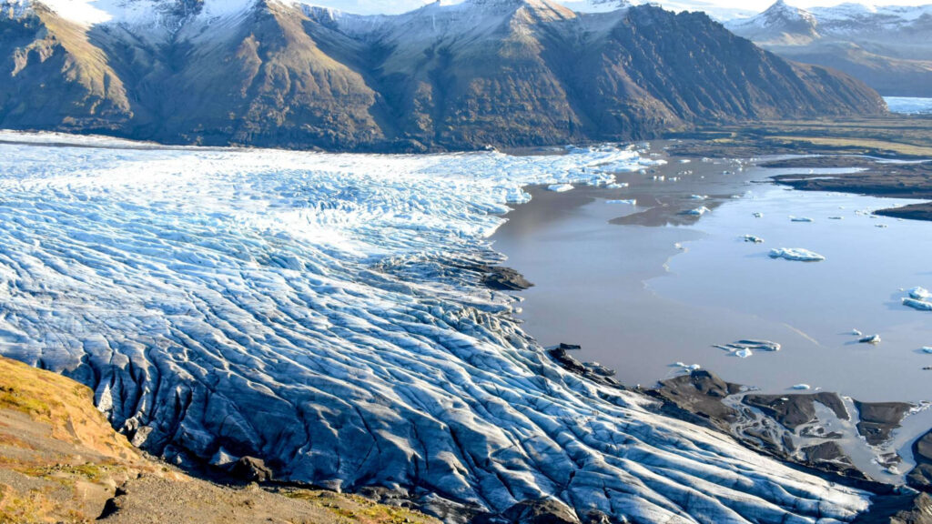 vatnajokull glacier Iceland